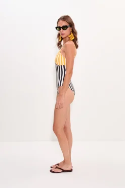 Behatibehati one piece