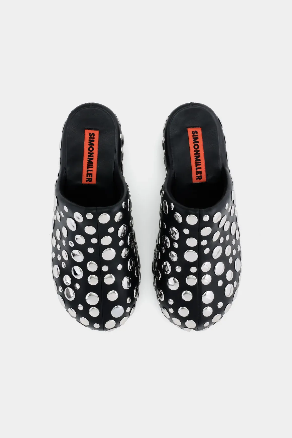 Studdedstudded bubble clog