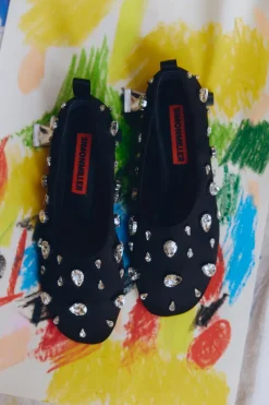 Teardropteardrop crystal riad flat